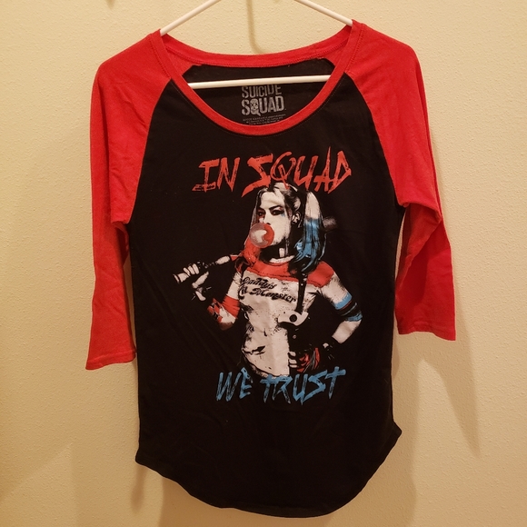 Suicide Squad jersey style tee sz Lg Harley Quinn "In squad we trust" black tee - Picture 1 of 4